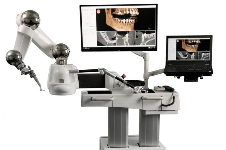 Робот yomi в имплантации